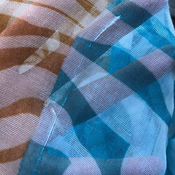 Scarf - Picture 4 of 4